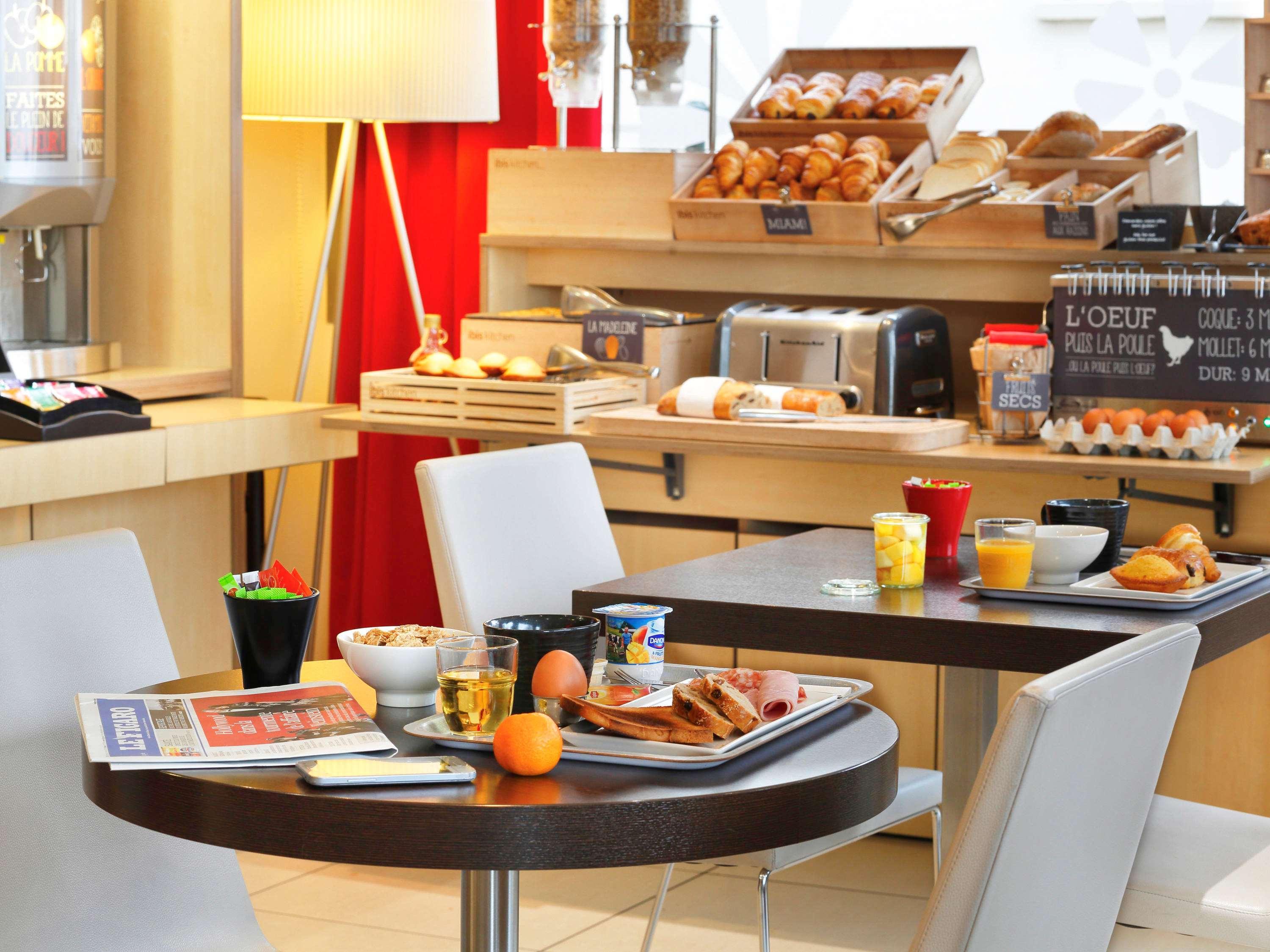 ไอบิส เอต็องป์ Hotel เอตอมป์ส ภายนอก รูปภาพ